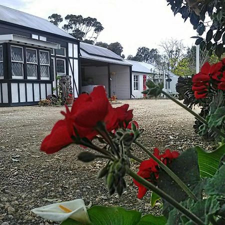 The Estate Koroit Boutique Hotel Bagian luar foto